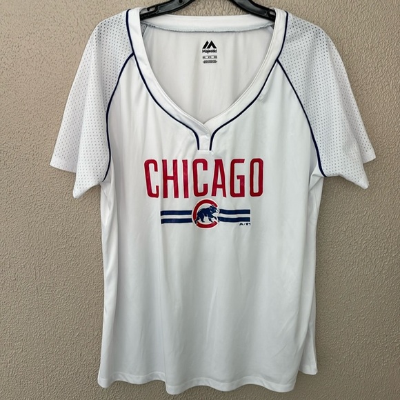 Women’s Plus Size Majestic Chicago Cubs MLB Baseball Jersey V Neck TShirt, 2XL - Picture 1 of 5